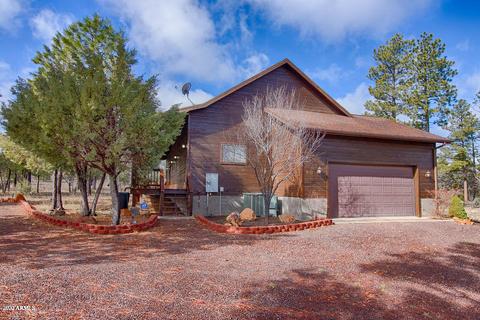 2712 Lost Way, Overgaard, AZ 85933 photo 2