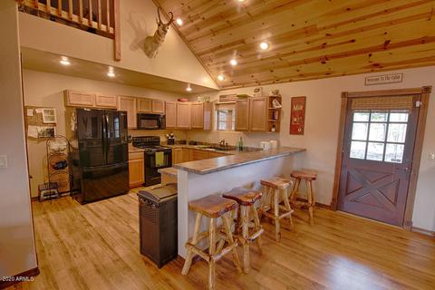 2712 Lost Way, Overgaard, AZ 85933 photo 16