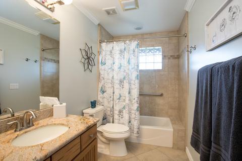 216 E Keim Dr, Phoenix, AZ 85012 photo 7