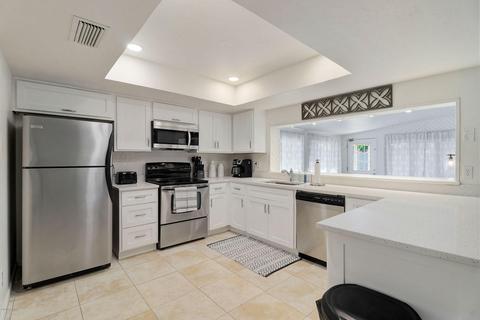 2403 E Geneva Dr, Tempe, AZ 85282 photo 14
