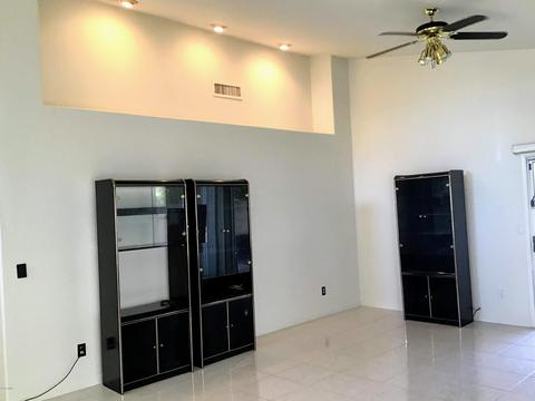 4640 E Michelle Dr, Phoenix, AZ 85032 photo 11