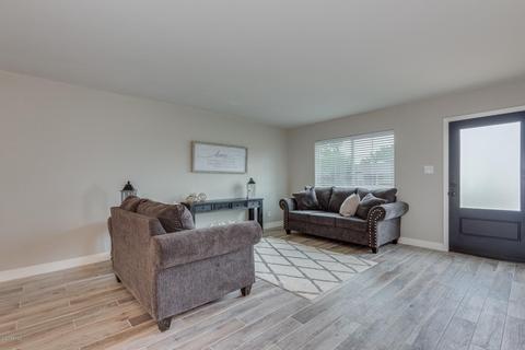 2220 E Heatherbrae Dr, Phoenix, AZ 85016 photo 5