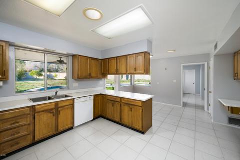 4450 N 53rd St, Phoenix, AZ 85018 photo 12