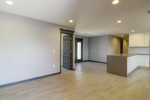 1013 E Roma Ave, Phoenix, AZ 85014 photo 9