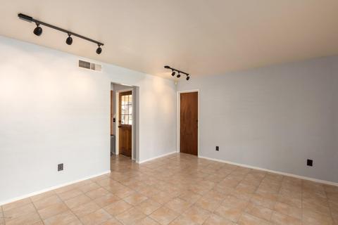 3534 Elm St, Phoenix, AZ 85018 photo 4