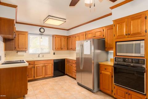 3534 Elm St, Phoenix, AZ 85018 photo 10