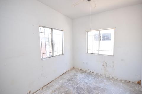 5437 S Montezuma St, Phoenix, AZ 85041 photo 8