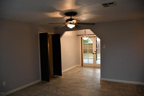 1514 W Cochise Dr, Phoenix, AZ 85021 photo 4