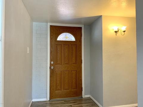 3018 N 39th Dr, Phoenix, AZ 85019 photo 2