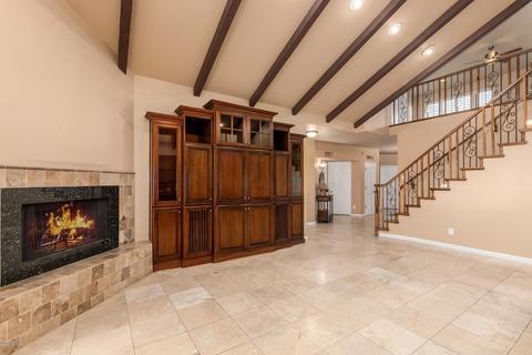 2745 E Winchcomb Dr, Phoenix, AZ 85032 photo 8