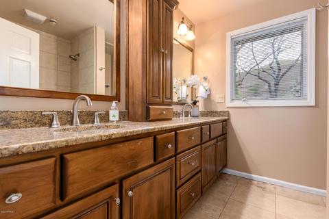 2745 E Winchcomb Dr, Phoenix, AZ 85032 photo 22
