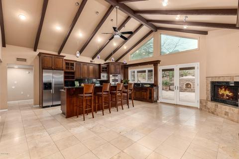 2745 E Winchcomb Dr, Phoenix, AZ 85032 photo 7