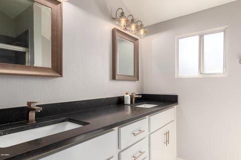 3002 N 46th St, Phoenix, AZ 85018 photo 17