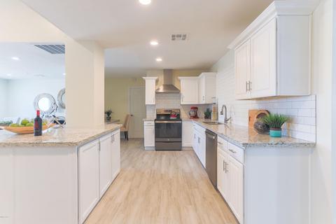 4419 E Becker Ln, Phoenix, AZ 85028 photo 12