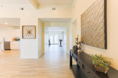 4419 E Becker Ln, Phoenix, AZ 85028 photo 6