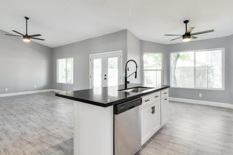 1109 Encinas Ave, Gilbert, AZ 85234 photo 21