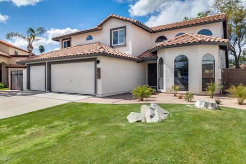 1109 Encinas Ave, Gilbert, AZ 85234 photo 2