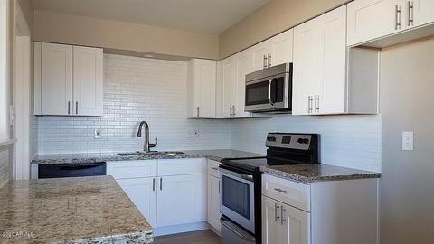 595 S Main Dr, Apache Junction, AZ 85120 photo 1