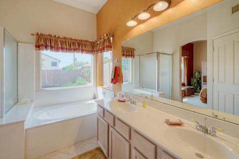 1025 E Mountain Vista Dr, Phoenix, AZ 85048 photo 9