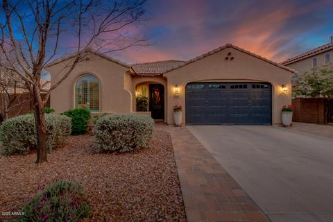 2071 E Flintlock Dr, Gilbert, AZ 85298 photo 1
