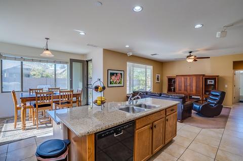913 E Drexel Dr, Gilbert, AZ 85297 photo 22