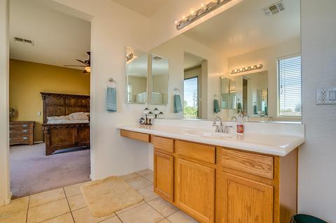 913 E Drexel Dr, Gilbert, AZ 85297 photo 49