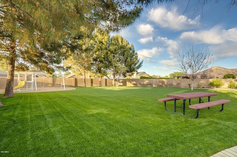 1220 S Abilene Ct, Gilbert, AZ 85233 photo 3