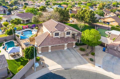 1220 S Abilene Ct, Gilbert, AZ 85233 photo 4