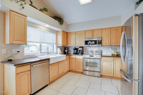 1220 S Abilene Ct, Gilbert, AZ 85233 photo 5