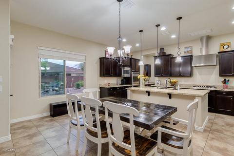 2514 E Lindrick Dr, Gilbert, AZ 85298 photo 7