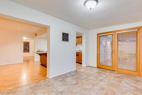 623 E La Jolla Dr, Tempe, AZ 85282 photo 8
