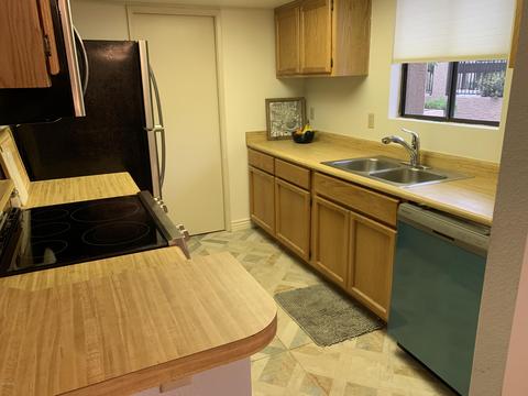 1352 E Highland Ave #105, Phoenix, AZ 85014 photo 5