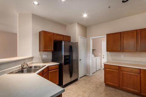 2937 E Dunbar Dr, Phoenix, AZ 85042 photo 9