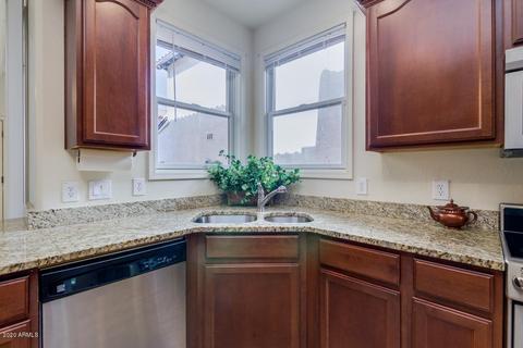 4747 E Woodside Way, Gilbert, AZ 85297 photo 9
