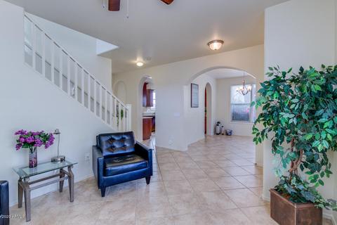 4747 E Woodside Way, Gilbert, AZ 85297 photo 4