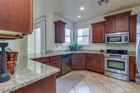 4747 E Woodside Way, Gilbert, AZ 85297 photo 11