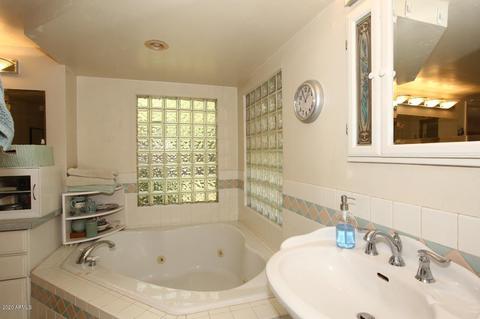 41 W Mclellan Blvd, Phoenix, AZ 85013 photo 9