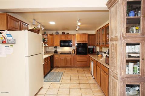 41 W Mclellan Blvd, Phoenix, AZ 85013 photo 5