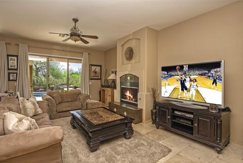4359 E Lariat Ln, Phoenix, AZ 85050 photo 12