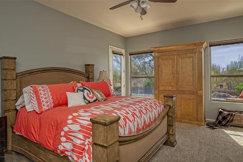 4359 E Lariat Ln, Phoenix, AZ 85050 photo 13