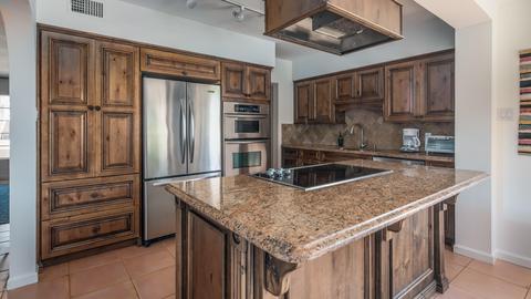 2502 E Highland Ave, Phoenix, AZ 85016 photo 5