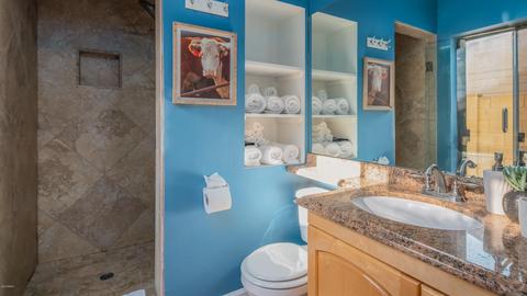 2502 E Highland Ave, Phoenix, AZ 85016 photo 10