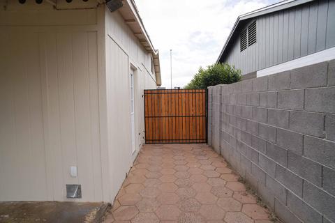2462 E Hilton Ave, Mesa, AZ 85204 photo 11
