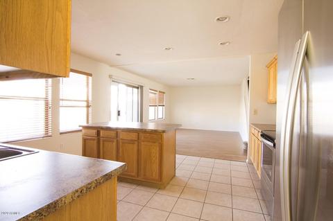 4028 E Hide Trl, Phoenix, AZ 85050 photo 9