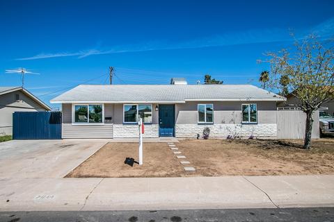 7014 W Wolf St, Phoenix, AZ 85033 photo 1