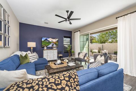 3027 N 33rd Pl, Phoenix, AZ 85018 photo 1