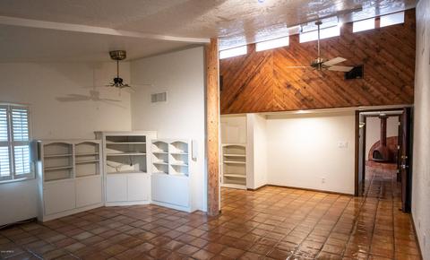 6029 E Linden Ln, Phoenix, AZ 85018 photo 3