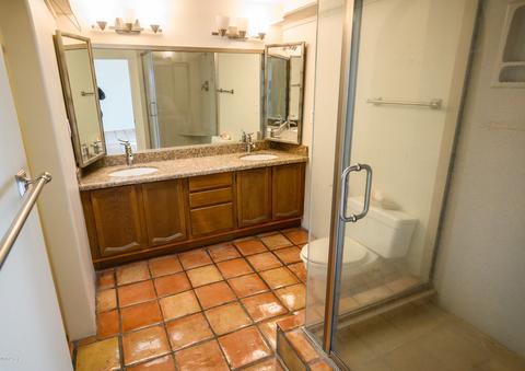6029 E Linden Ln, Phoenix, AZ 85018 photo 14
