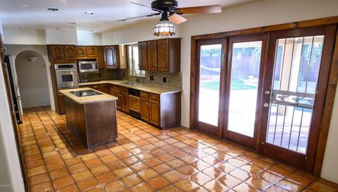 6029 E Linden Ln, Phoenix, AZ 85018 photo 11