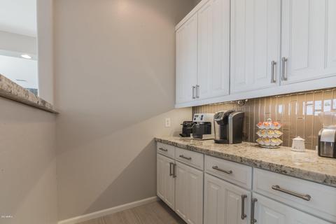 3737 E Adobe Dr, Phoenix, AZ 85050 photo 8